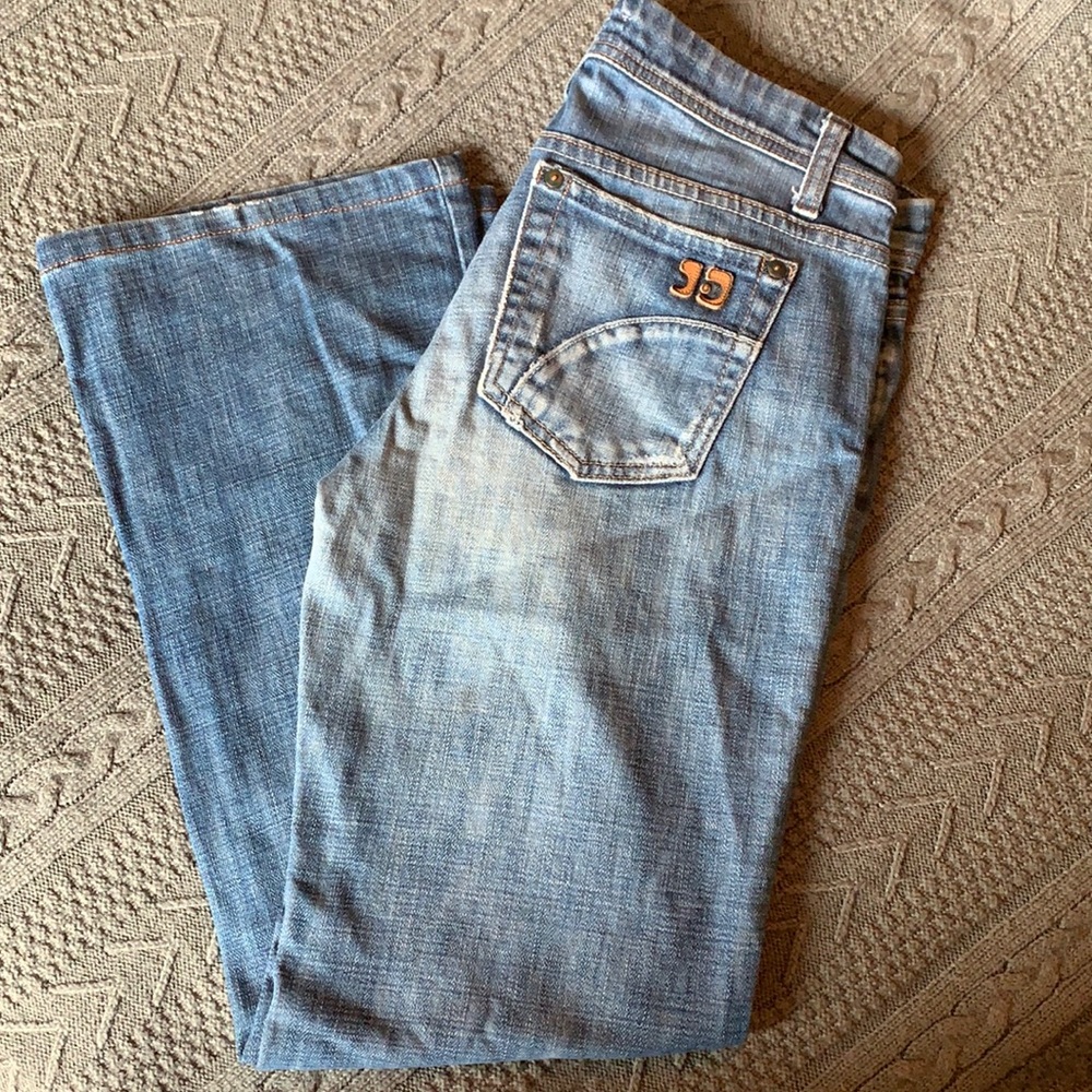 Joe’s Bootcut Jeans 28
